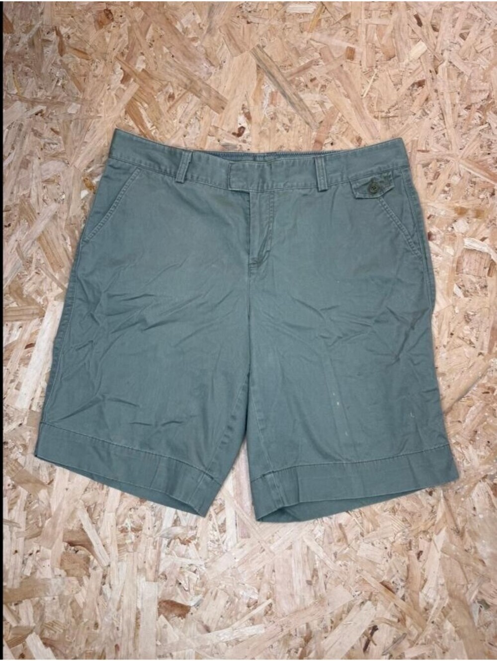 Dockers Bermuda Shorts Womens 16 Green Cotton Blend Chino Casual Hiking